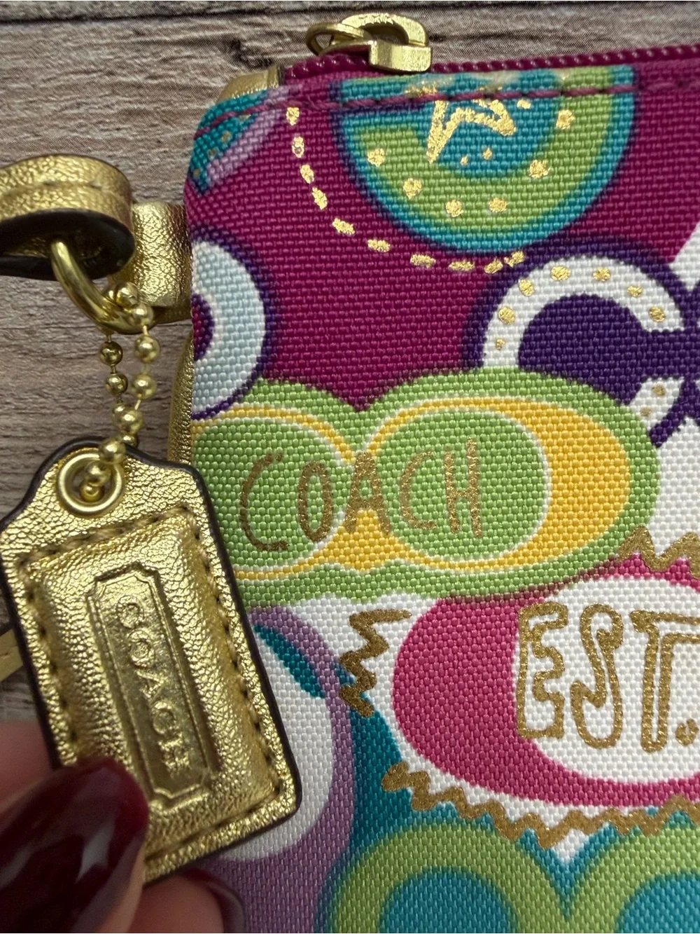 Coach Poppy Graffiti Signature Print Wallet N/A